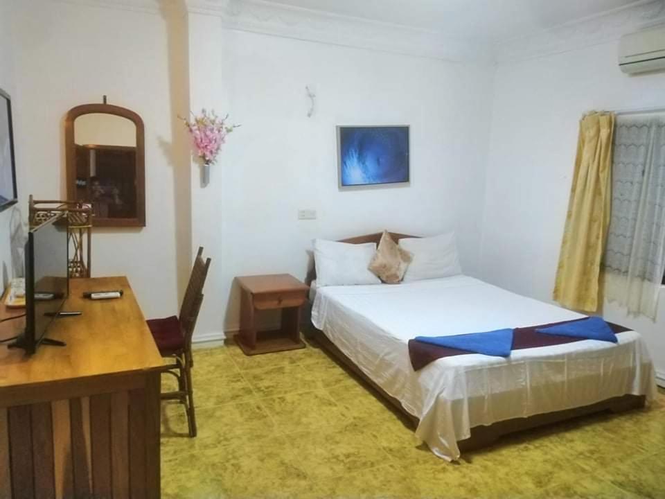 Divers Hotel Сиануквиль Экстерьер фото